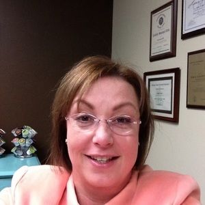 Meet your Posher, Karyn